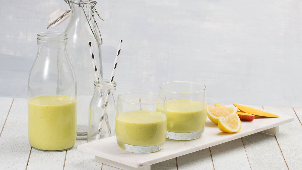 mango smoothie