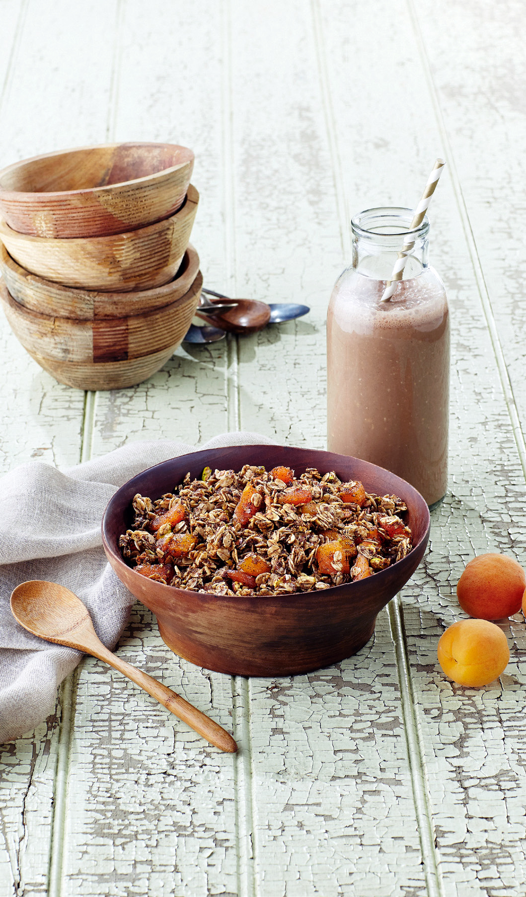 bowl of granola